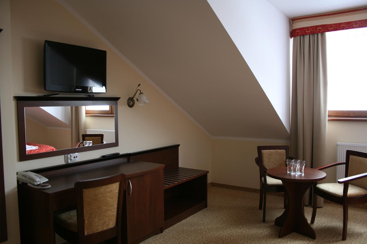 Hotel Zieleniec Zieleniec  Bilik gambar